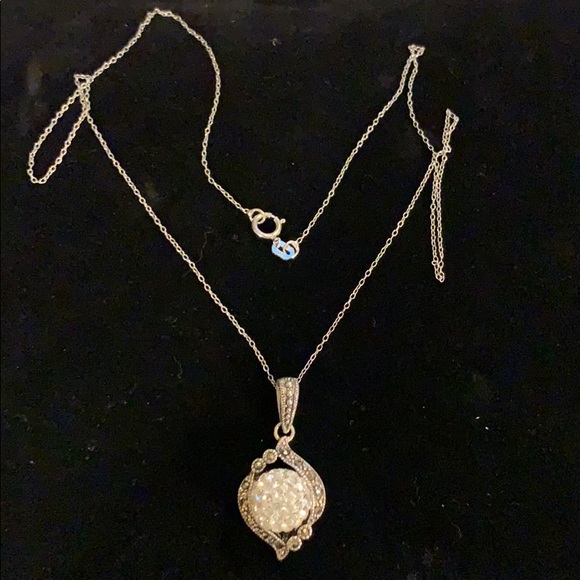 SterlingSilver StarDust Swarovski Pendent Necklace - Picture 3 of 7